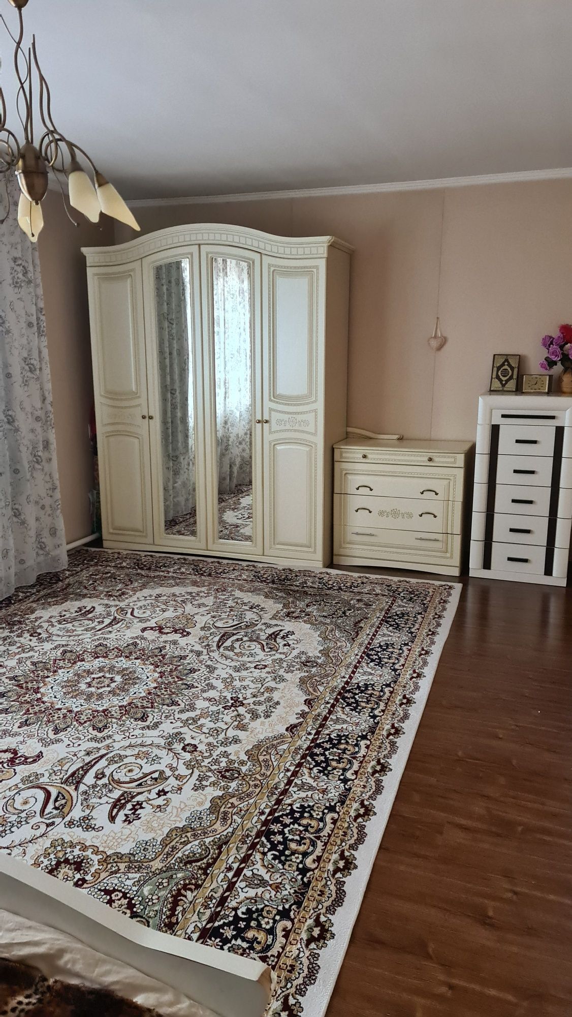 Срочно продам дом с мебелью