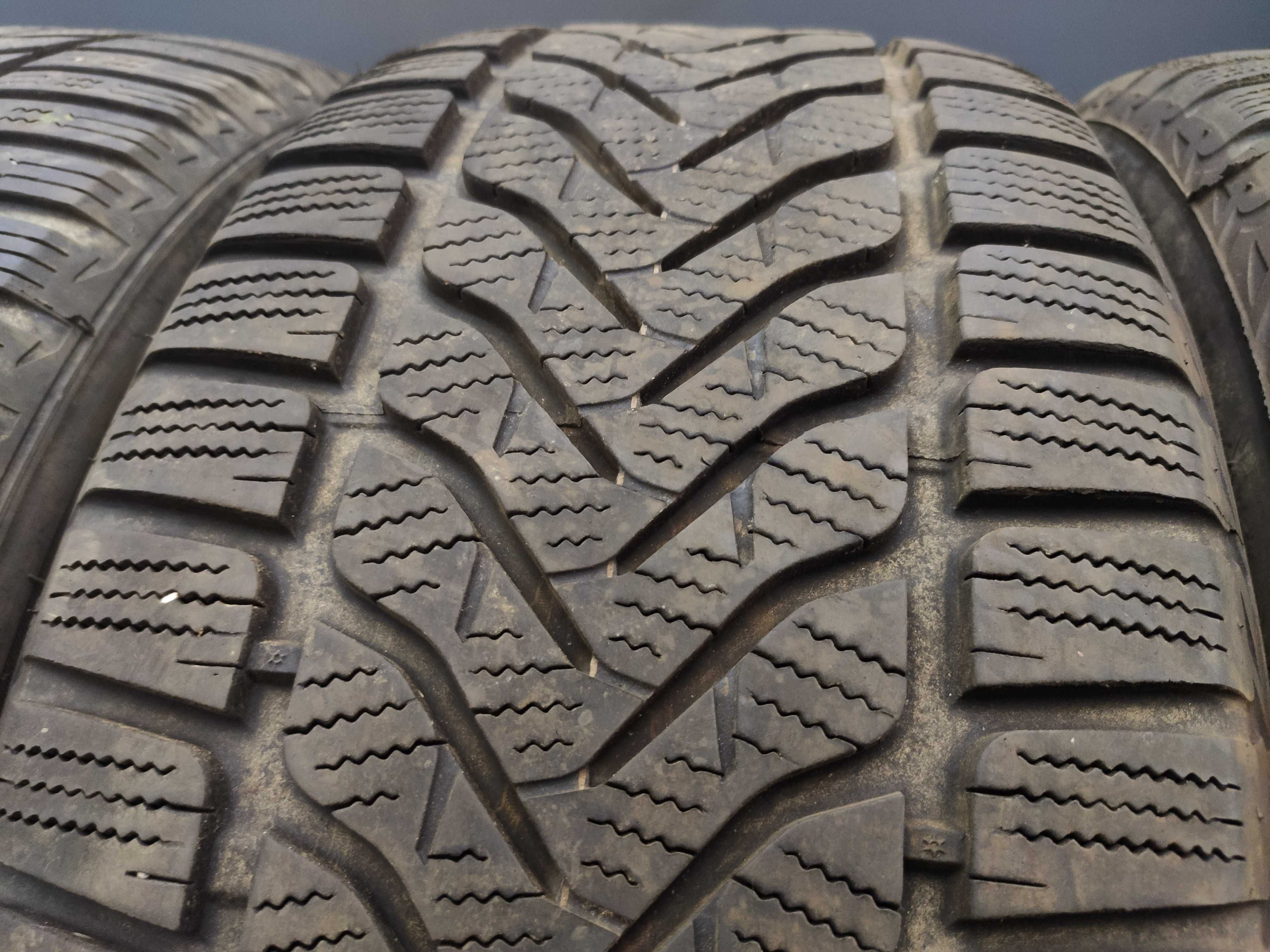 4бр Зимни гуми 235 55 17 - Lassa и Hankook - DOT 21,22