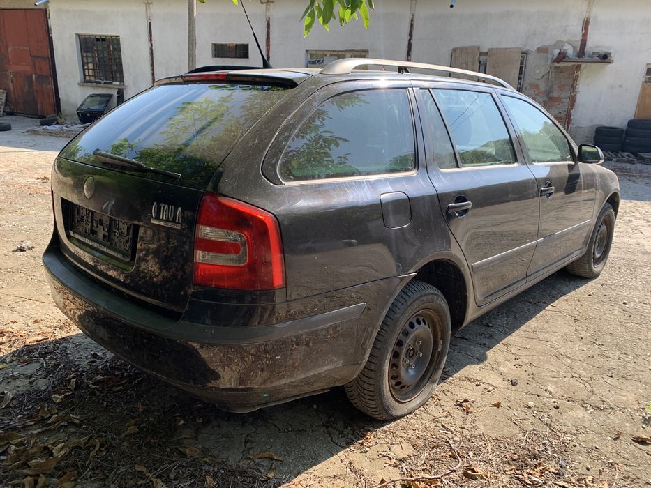 Шкода октавия 2008г 1.9tdi 105кс 4х4 ! Ръчка!! Оригинална МУЛТИ