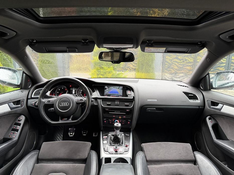 Aidi A5 S-line Competition/ Trapa/ B&O/ KeyLess/Senzori Oglinzi/ 190CP
