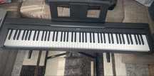 Vand pian Yamaha p-45