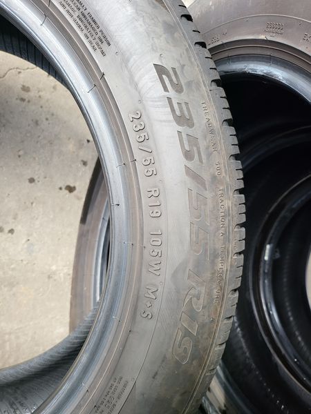 235/55/19 PIRELLI 4бр