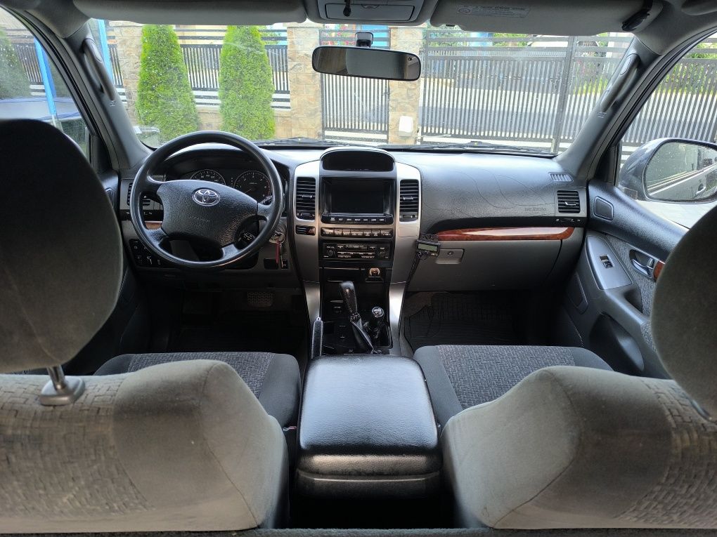 Toyota Land Cruiser J120, 3.0 d, 163 cp, 2003, Autoutilitara N1