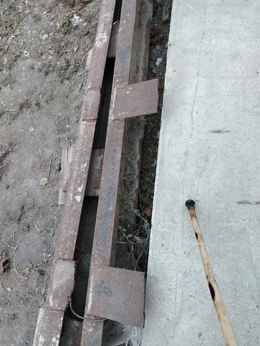 Швеллер сотилади