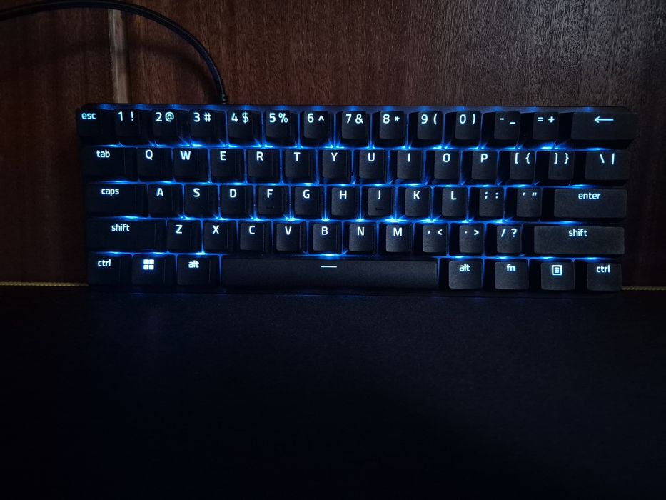 Razer Huntsman Mini - в гаранция