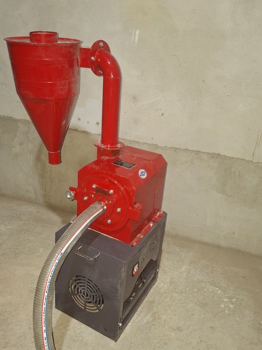 Tegirmon sotiladi yangi holati ishlatilmagan