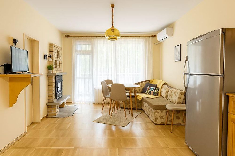 Тристаен апартамент в района на ХЕИ!