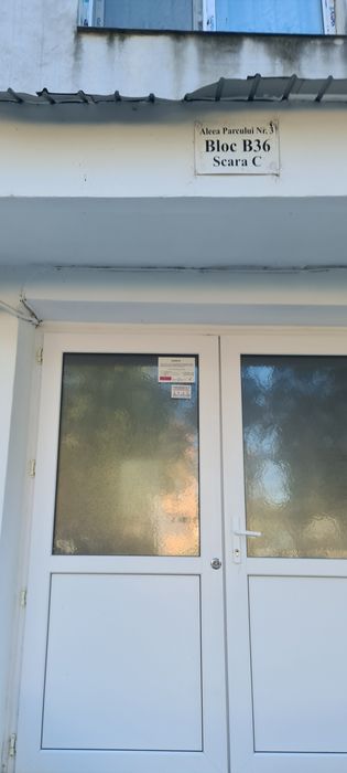 Apartament 2 camere parter 50 mp semidecomandat bl.B36