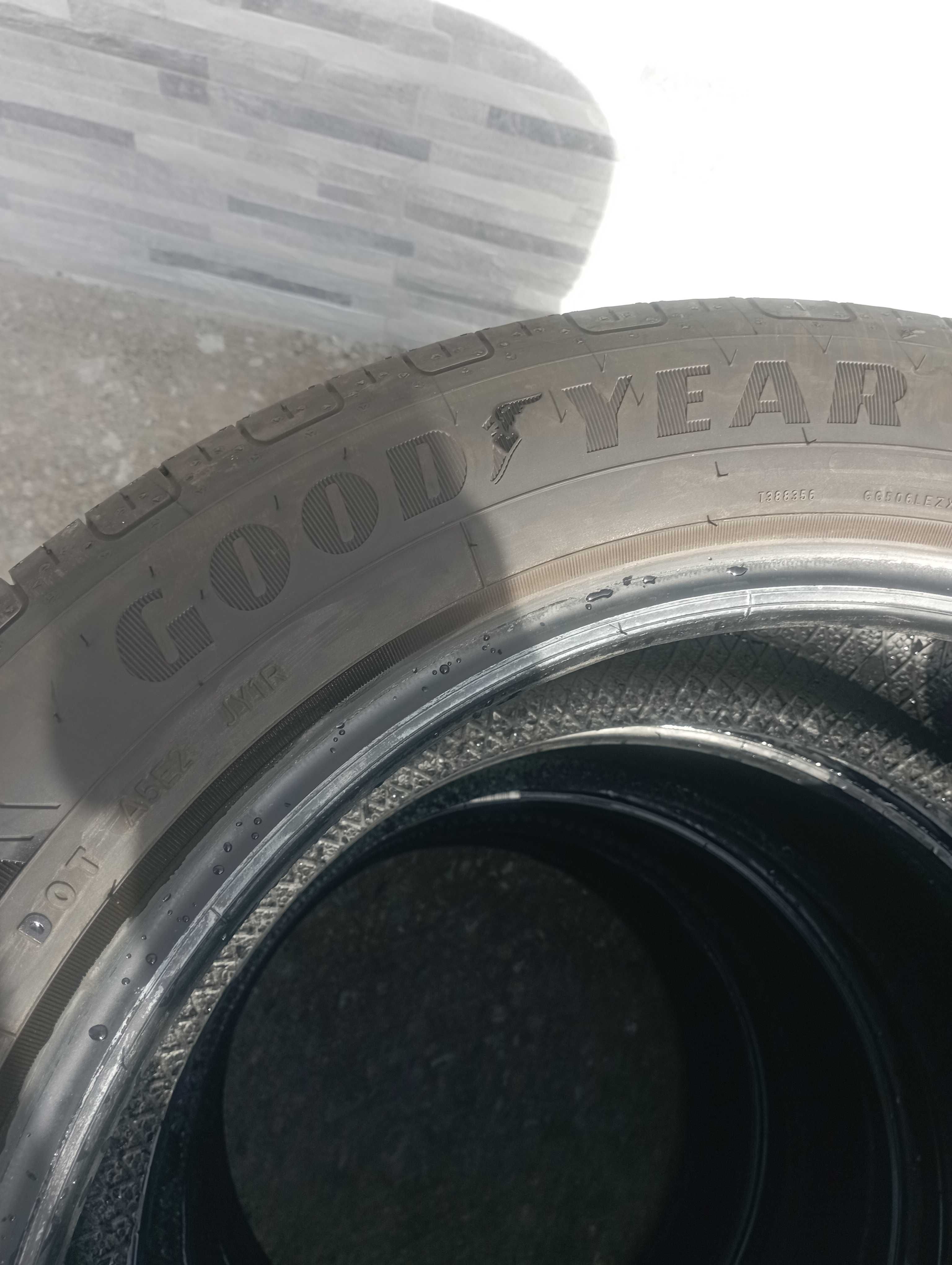 Гуми летни Good Year 215/55 R18