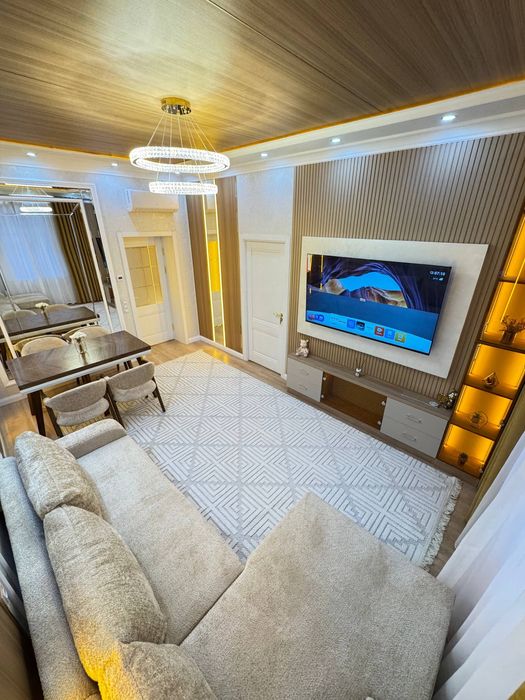 Продаётся квартира Ойбек улица Шота Руставили