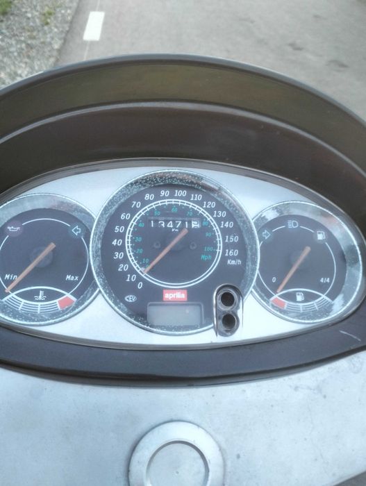 Vând Aprilia Leonardo motor 151