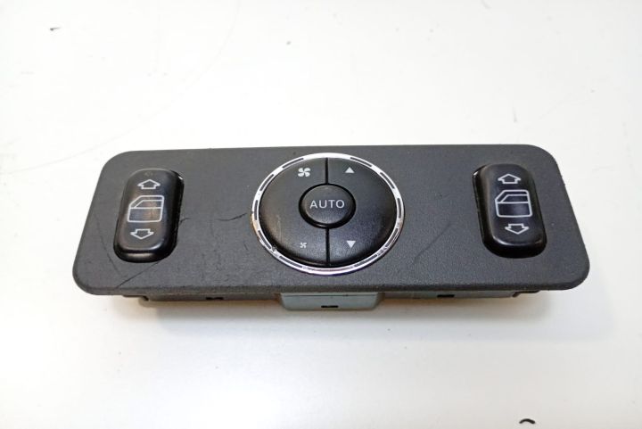 Panou comanda geamuri electrice A1638200326 Mercedes-Benz ML W163