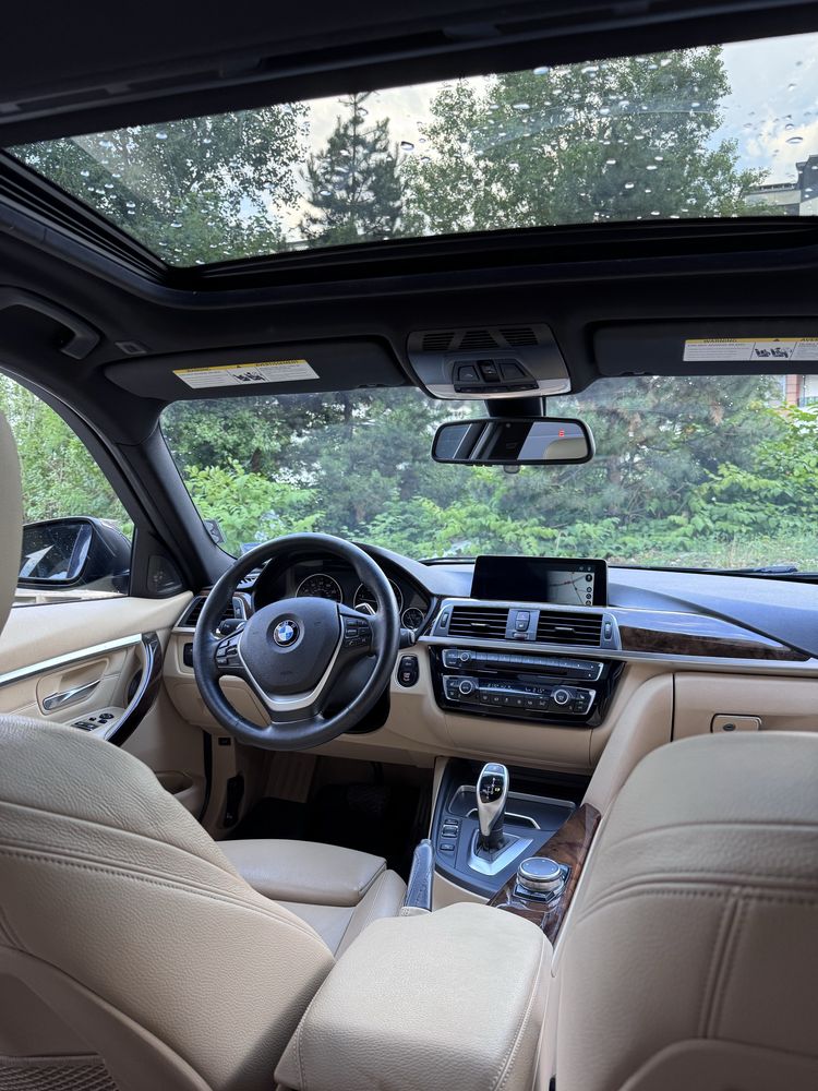 BMW 328 i Xdrive 2016