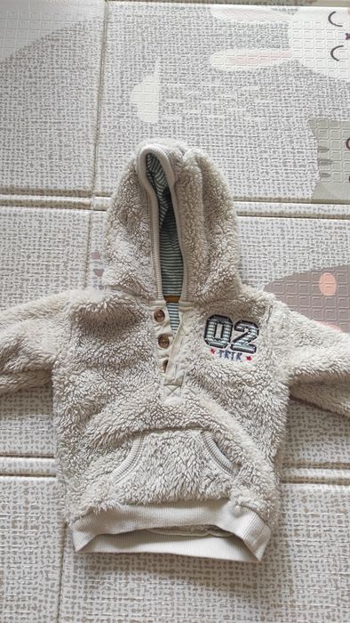 Топъл суичер Marks& Spencer 3-6 м като нов