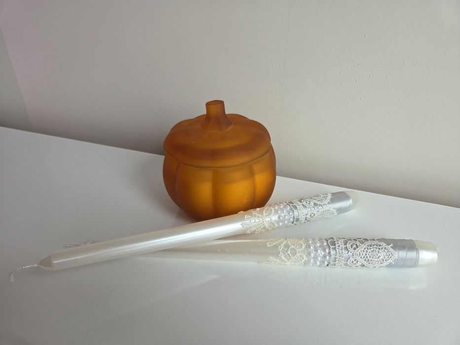 Ръчно изработени декоративни сватбени свещи