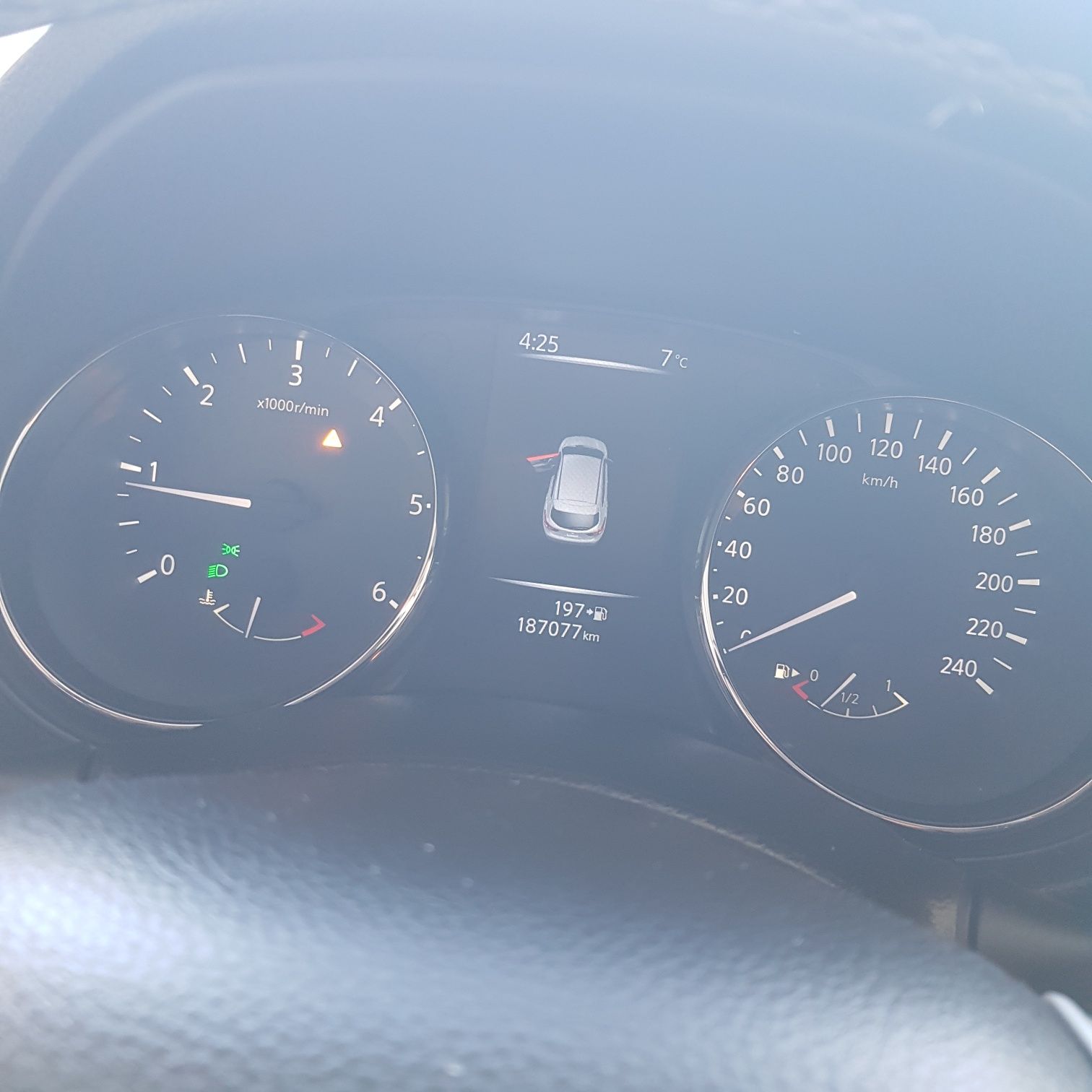 Nissan- Qashqai 1.5 DCI