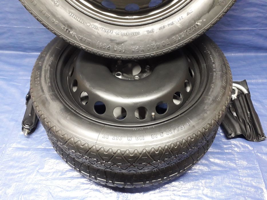 Roata rezerva slim mercedes  cric accesorii mercedes