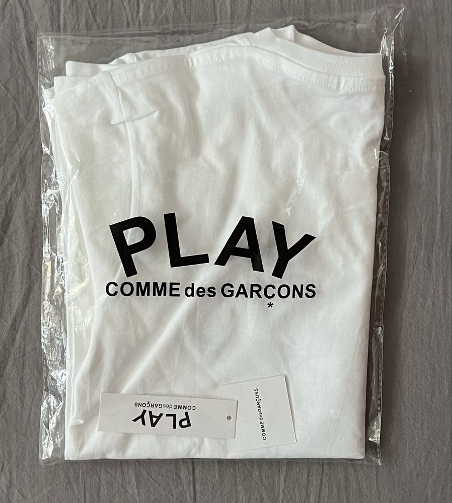 Тениска Comme des garçons