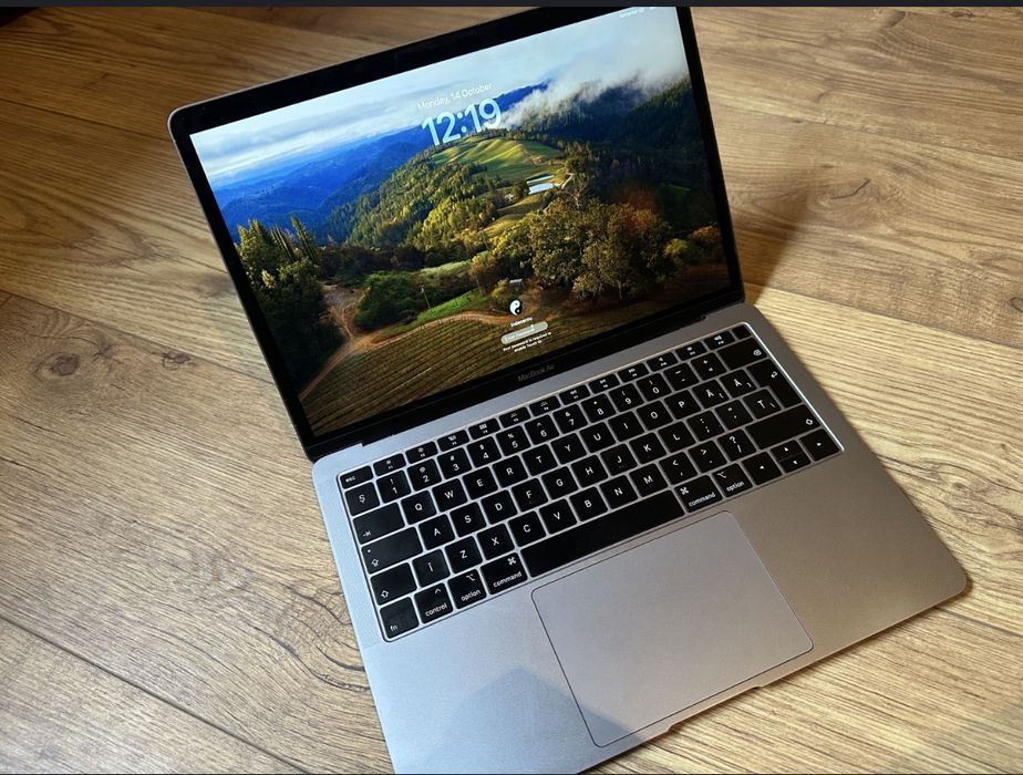 MacBook Air 13 retina 2019