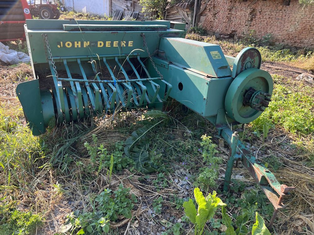 Presa John Deere 219 CB300