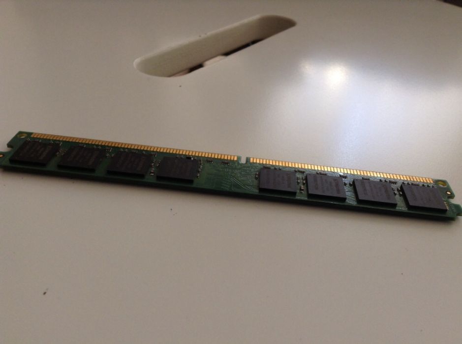 Memorie Kingston 1GB DDR2 PC6400 KVR8002N5/1G