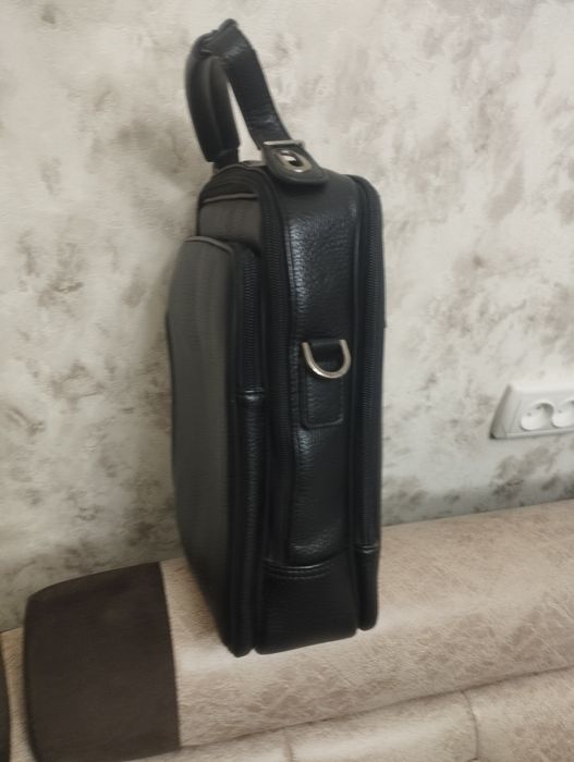 Продается мужские сумки