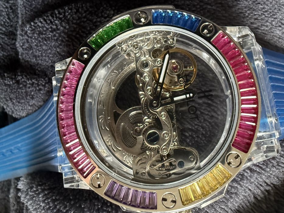 Hublot rainbow часовник