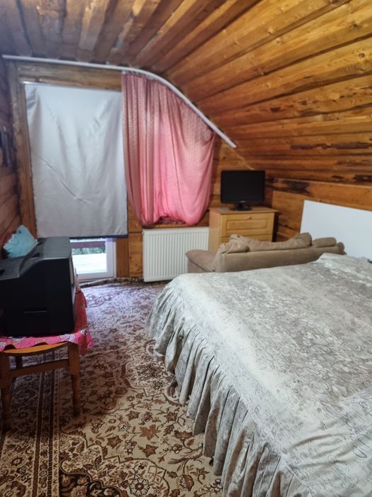 Inchiriez cabana