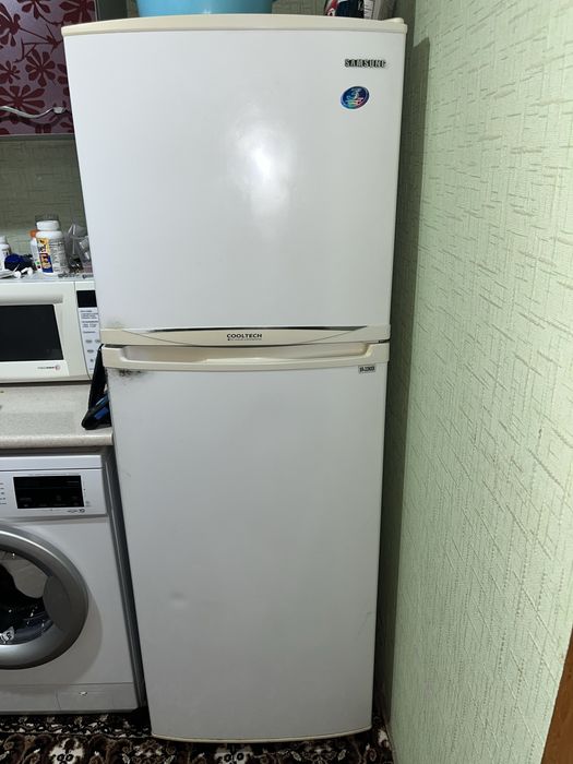 Холодильник сотилади Самсунг срочно