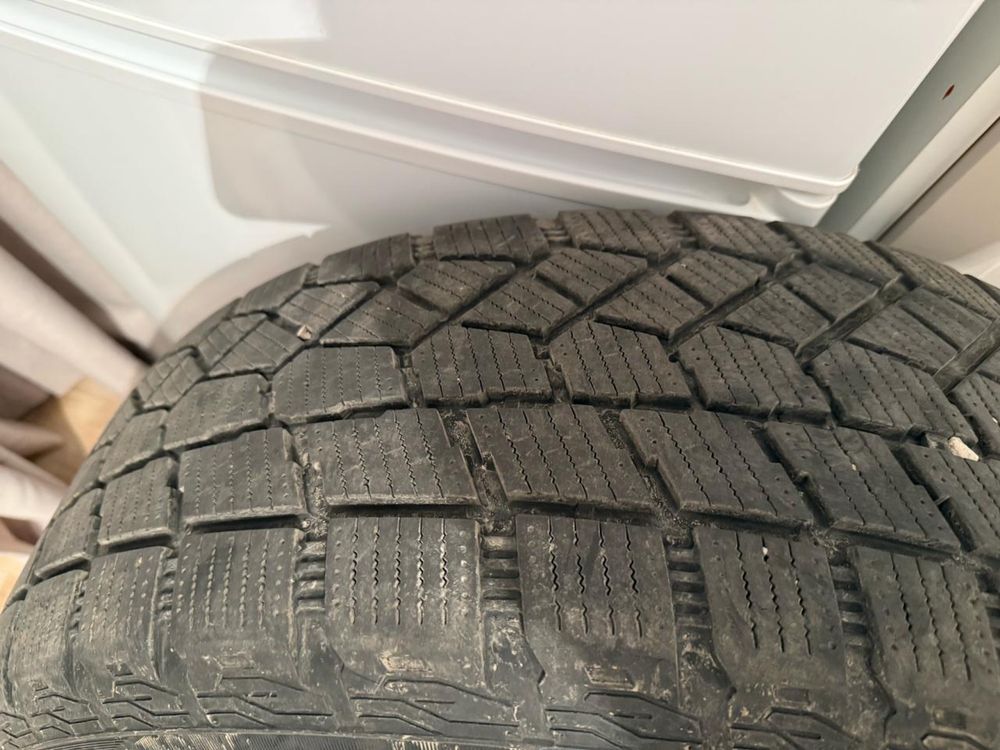 Диски с резиной на Range Rover