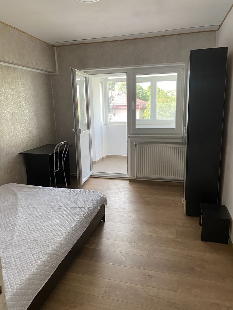 Apartament 4 camere Independenței