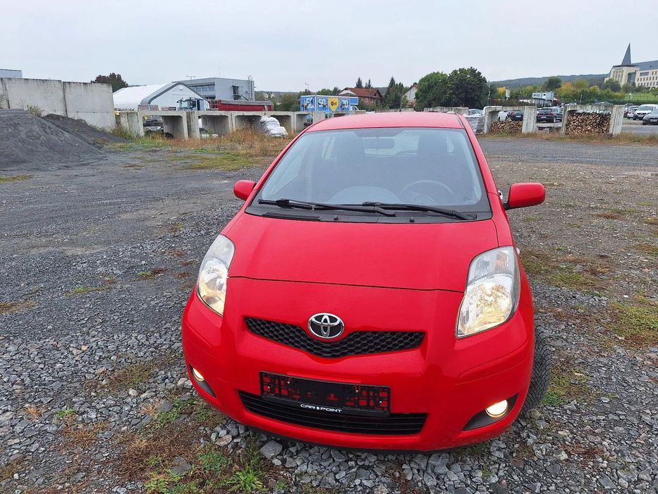 Toyota Yaris Toyota Yaris 1,3 benzina 2010 cutie automata EURO5