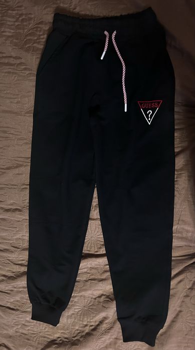 Дамски екип GUESS