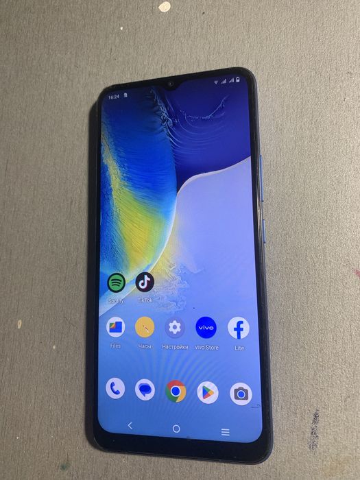 Продам VIVO Y01.