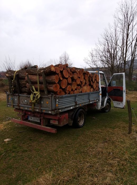 Lemn de foc de vinzare