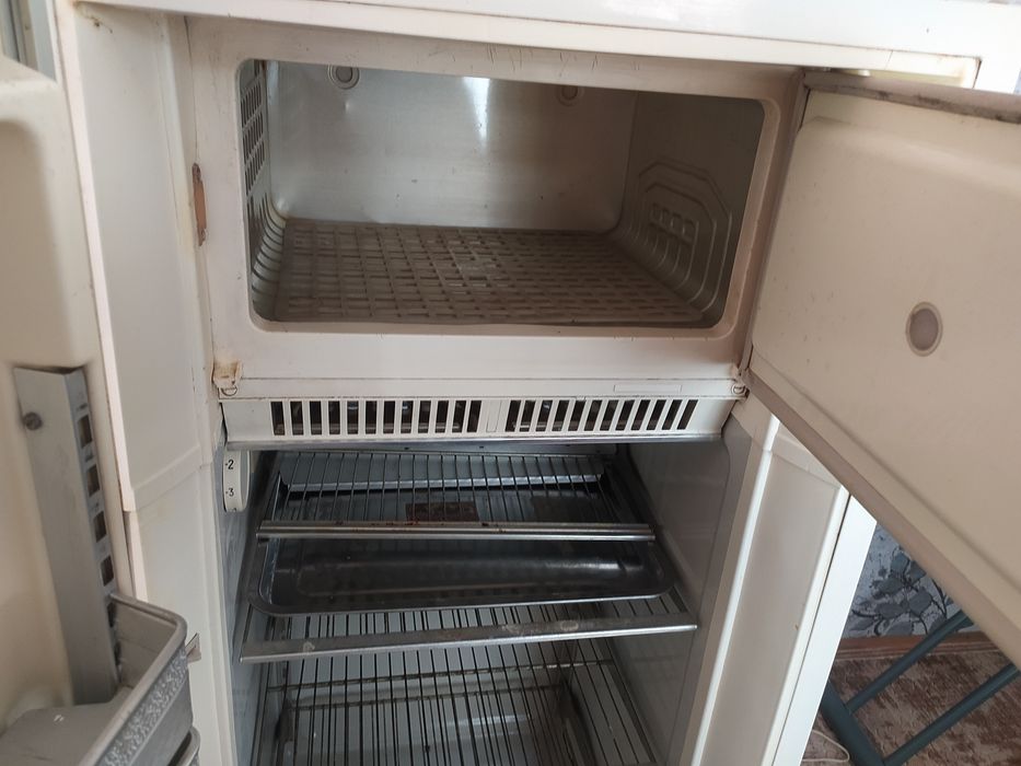 Xolodilnik zil-ogregat 90 отличный состояние работает