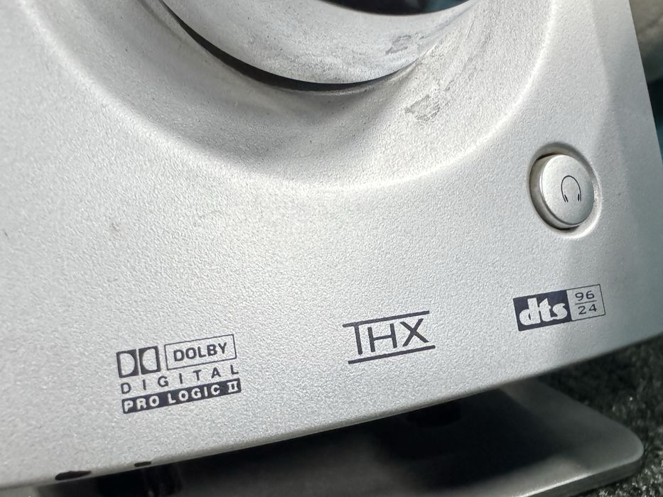 Шестиканальный музыка центр