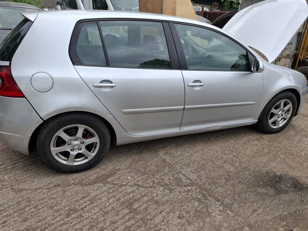 Piese Vw Golf 5 2.0 tdi