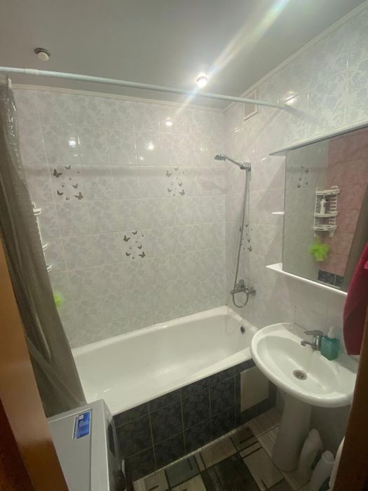 Продам 2 комнатную квартиру
