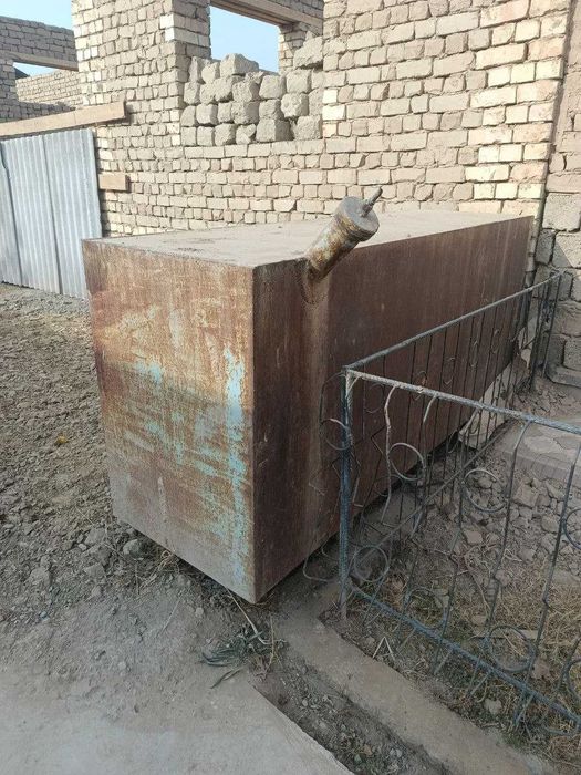 Емкость 1,7 тонна