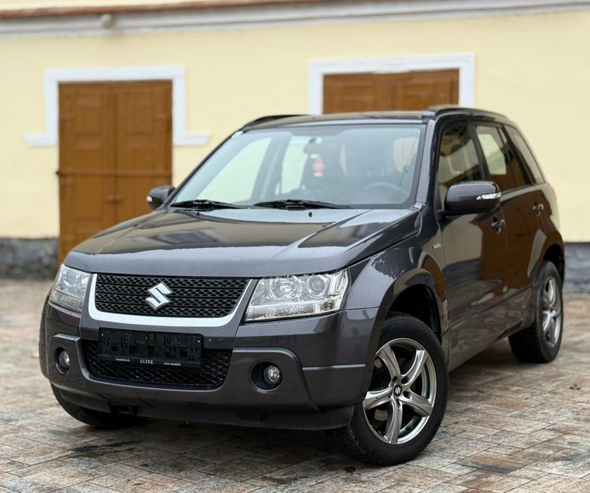 Suzuki grand Vitara 2011