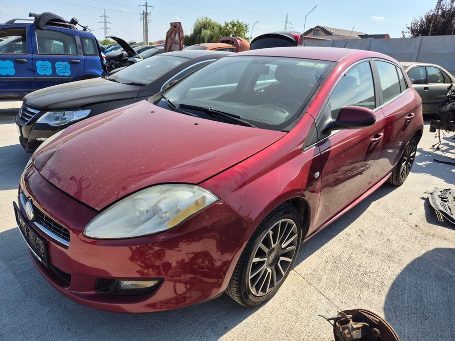 Dezmembram Fiat Bravo 2008 1.4 benzina