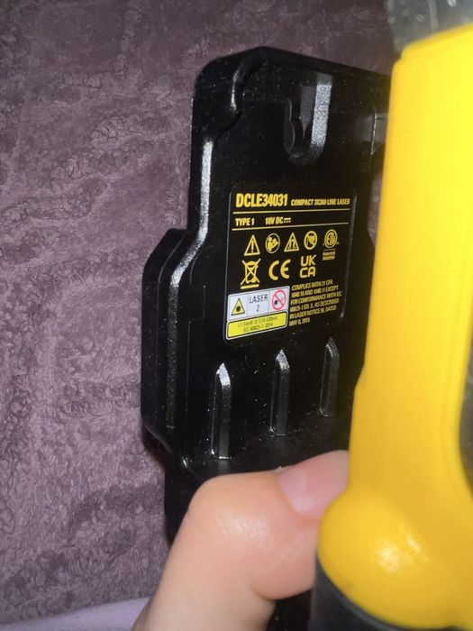 Laser Dewalt nou