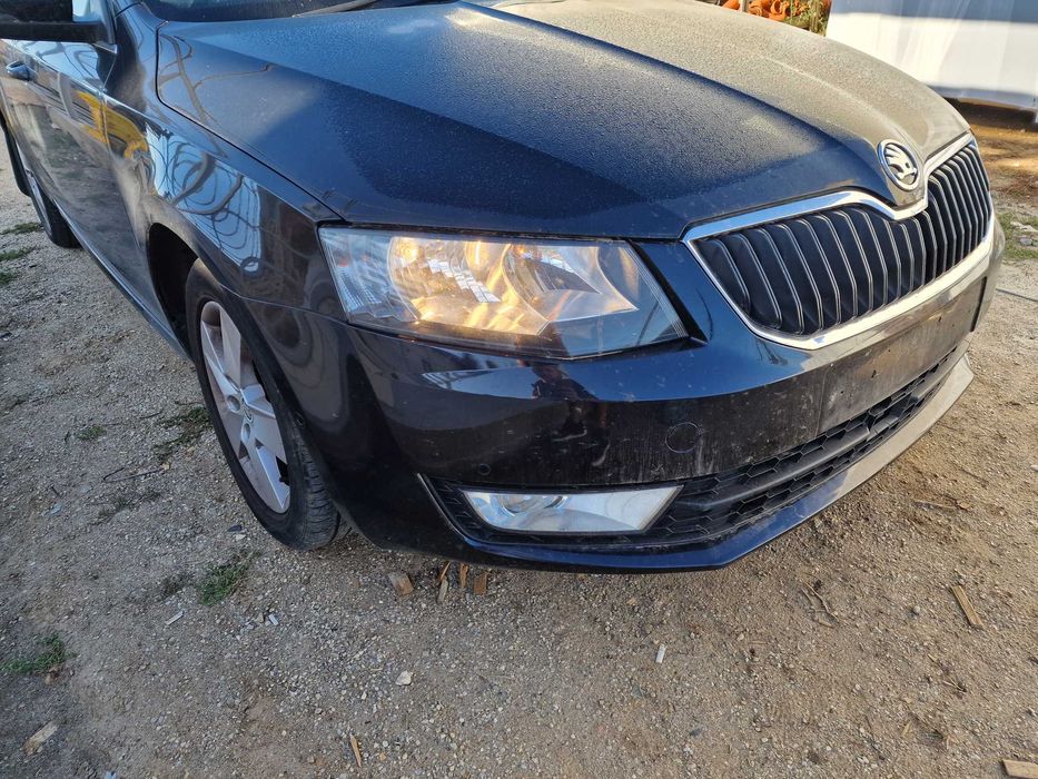 Fata completa Skoda Octavia 3 neagra negru bot complet Skoda Octa LF9R