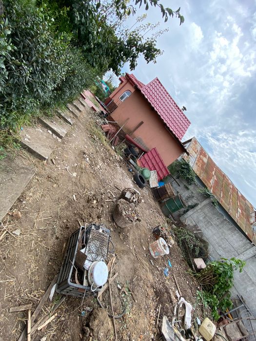 Execut debarasări,demolari,transporturi si construcții imobiliare!!!