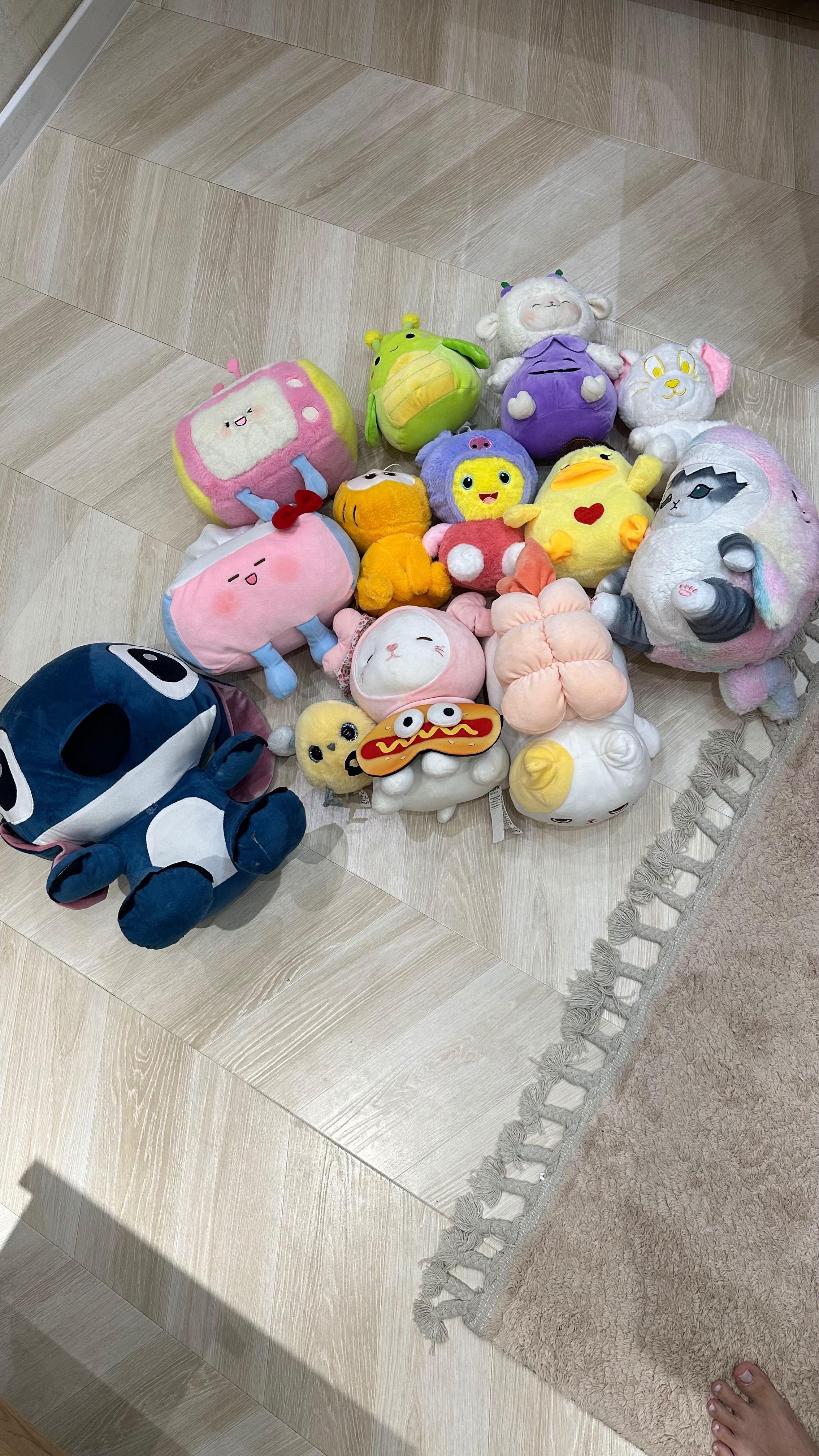 Мягкие игрушки все за 100.000