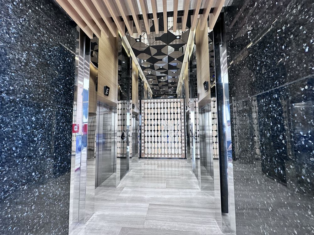 Продается ЖК Piramit Tower ул Бабура Яккасарай  Собственика 2/3 /4 ком