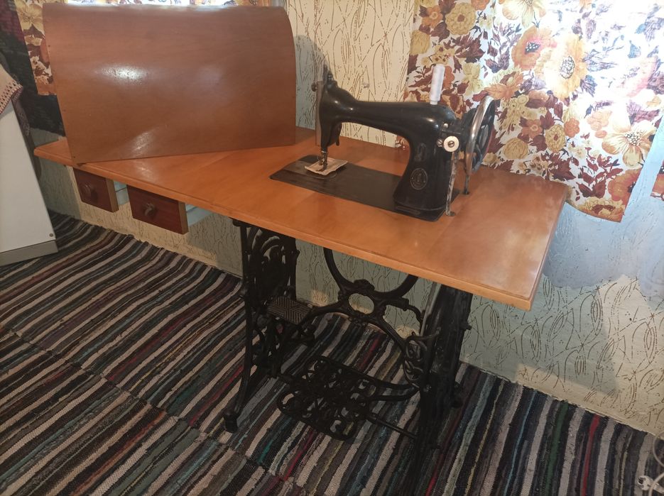 Mașină de cusut Singer - stare bună!