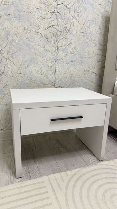 продаю тумбочку 1 шт