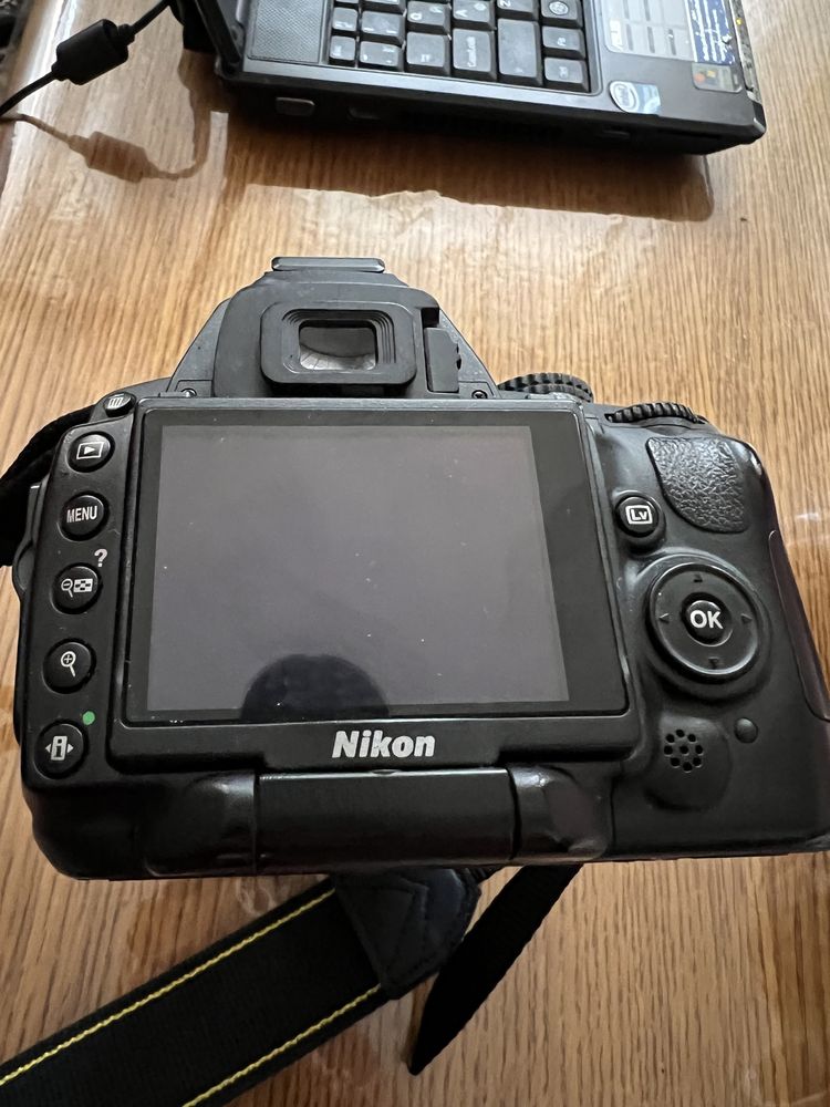 Фотоаппарат Nikon D5000